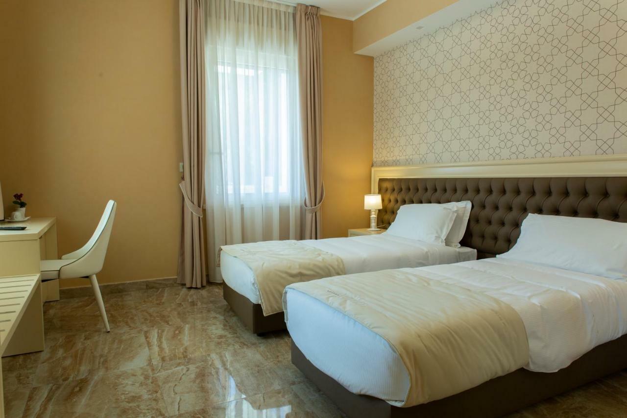 Aurum Suites ペスカーラ エクステリア 写真