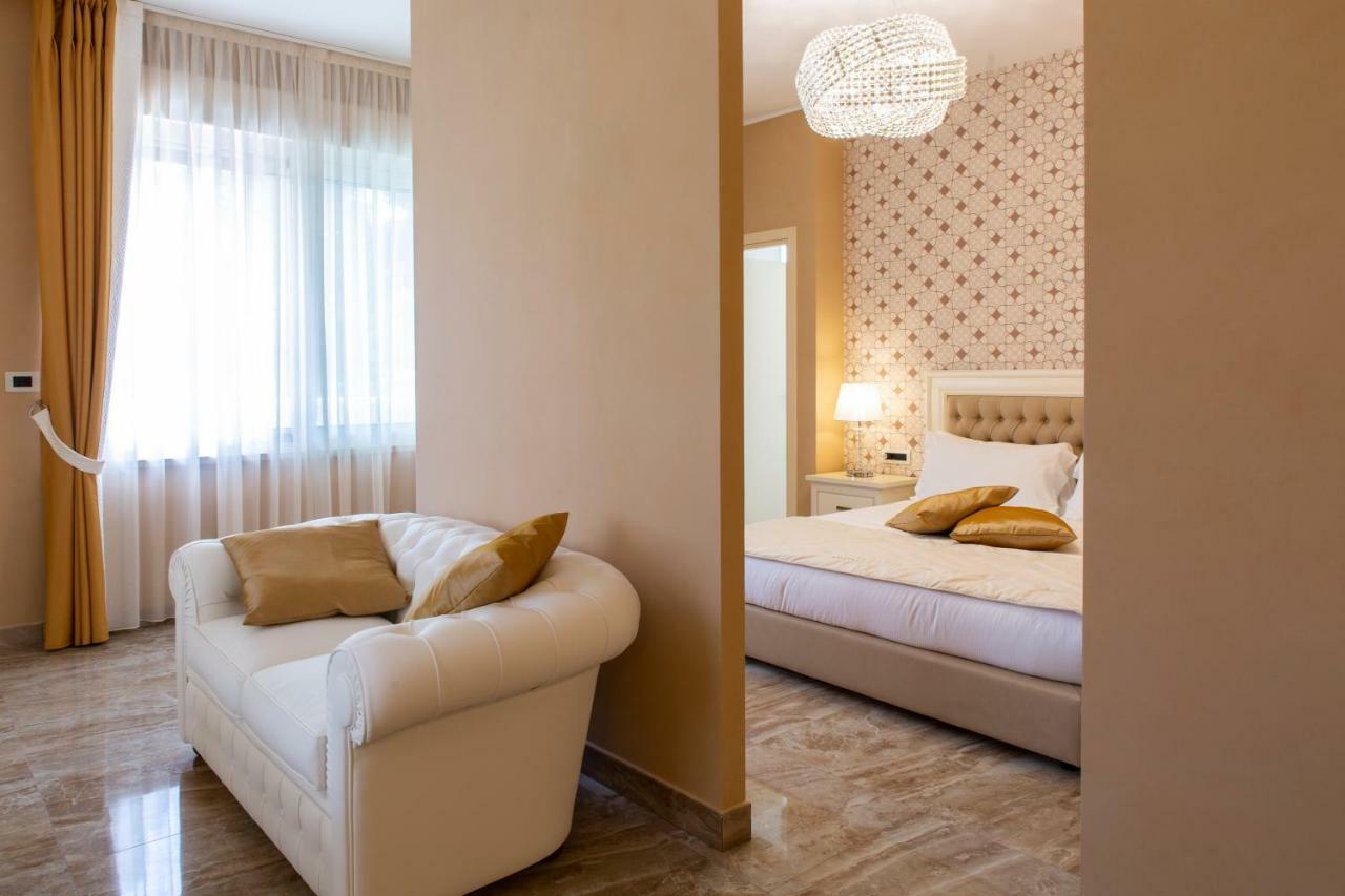Aurum Suites ペスカーラ エクステリア 写真